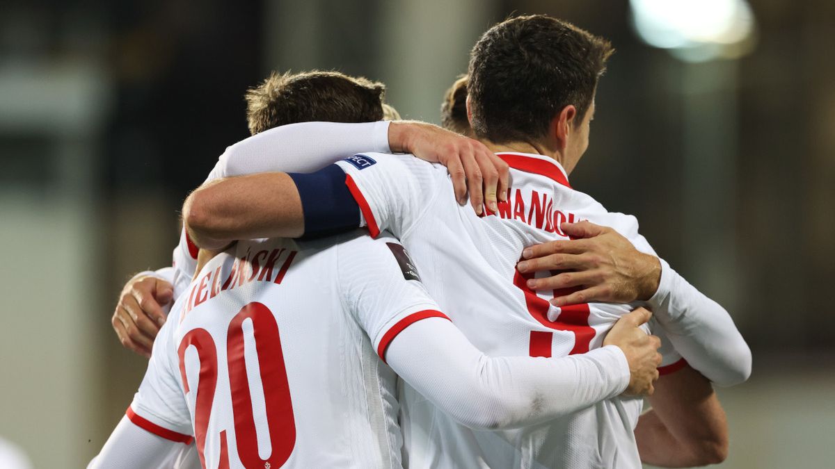 Newspix / Marcin Karczewski / PressFocus / Na zdjęciu: piłkarze reprezentacji Polski
