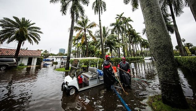 Widok okolicy biura regat w Miami po ulewie (Fot. Pedro Martinez/Sailing Energy/World Sailing)