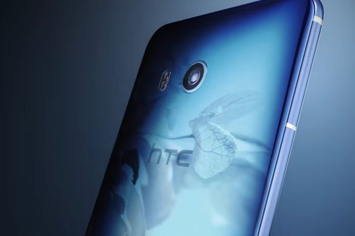 HTC U11 ma uratować producenta dzięki funkcji ściskania obudowy