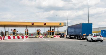 Za przejazdy autostradami zapłacimy mniej? Wchodzi w życie ważna dyrektywa