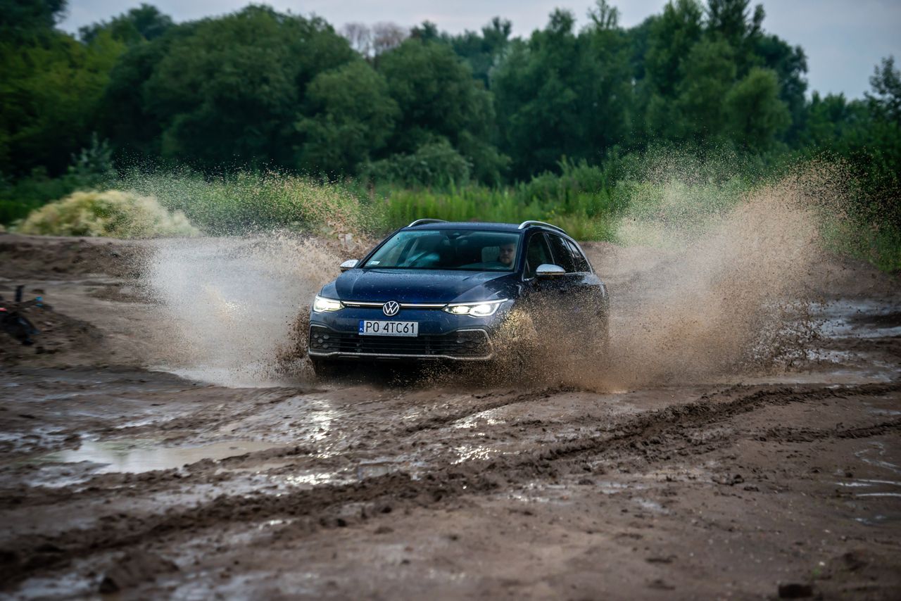 Test: Volkswagen Golf Alltrack 2.0 TDI - samochód (prawie) kompletny z jedną poważną wadą