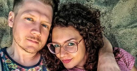 Jakub Tolak z żoną przeszli operacje serca. Pokazali blizny na ciele