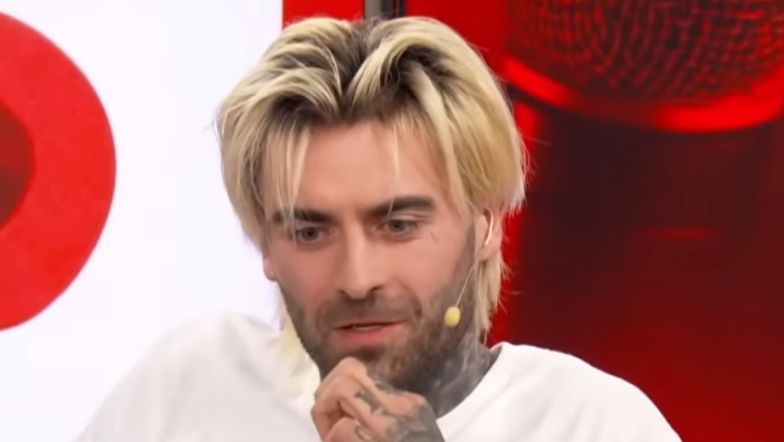 Quebonafide sprzedawał specjalne boxy za 400 ZŁOTYCH. Teraz przeprasza fanów, którzy wciąż ich nie dostali : "Jesteśmy winni wyjaśnienia"