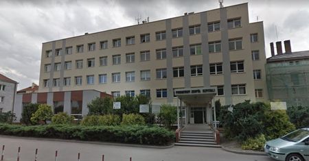 Oleśnica. Dyrekcja szpitala broniła kontrowersyjnego wpisu ws. kobiet w ciąży. "Jest bardzo dobry"