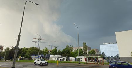 Nadciąga pogodowy armagedon. Alert RCB ostrzega mieszkańców Lubelszczyzny przed niedzielnymi burzami