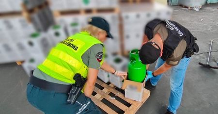 115 ton nielegalnych gazów chłodniczych zabezpieczonych w międzynarodowej operacji