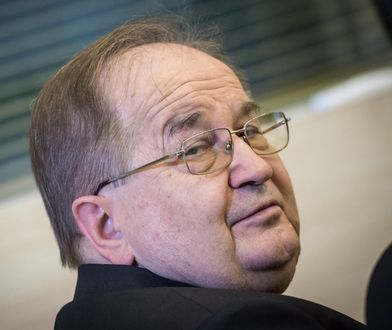 Matka Boska z żywicy epoksydowej. Fundacja założona przez Rydzyka każe sobie słono płacić