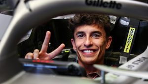 Tak podpisali mistrza świata. Kibice śmieją się ze wpadki F1