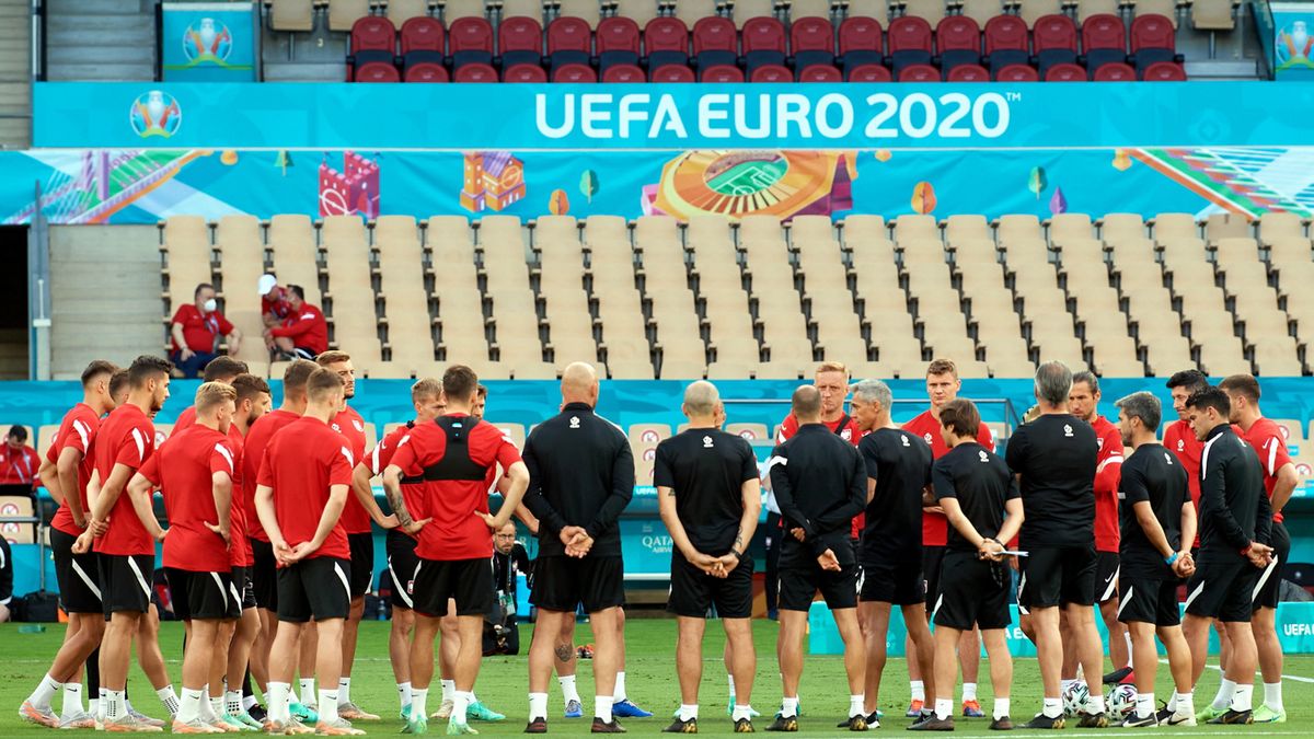 PAP / Adam Warżawa / Na zdjęciu: reprezentacja Polski