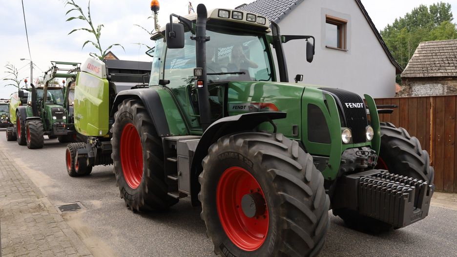 Dożynki w Gradowicach. Rolnicy świętowali zakończenie żniw