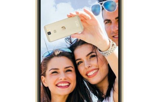 MSP95012 Titano 1 - nowy smartfon firmy Manta za 399 zł