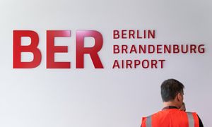 Okęcie prześcignie lotnisko w Berlinie? Nowe dane