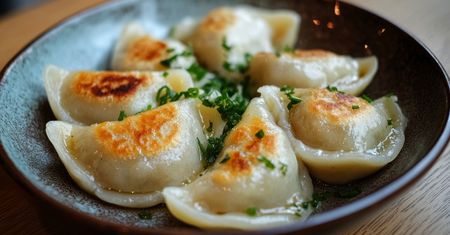 Pierogi ruskie już mi się znudziły. Teraz robię nowodworskie i wszyscy są zachwyceni