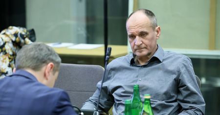 Kukiz przeprosił. Posłowie chcą, by zachował immunitet