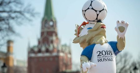 Giełdowi gracze też chcą skorzystać na mundialu. Piłka to ogromny biznes