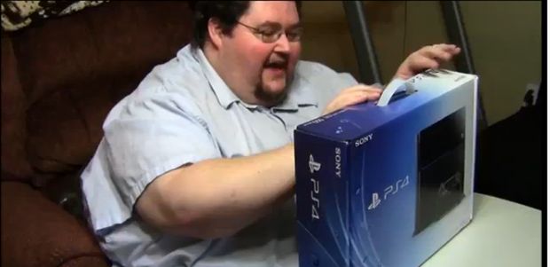 PlayStation 4 robi rundkę po YouTuberach
