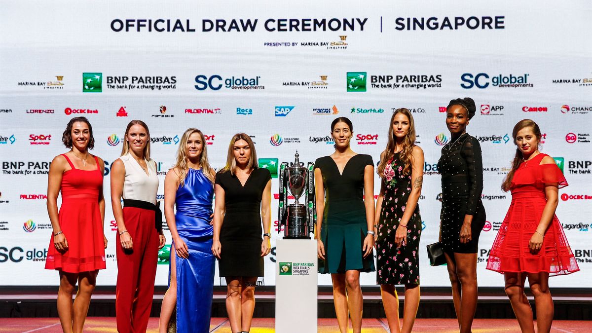 PAP/EPA / WALLACE WOON / Na zdjęciu: Caroline Garcia, Karolina Woźniacka, Elina Switolina, Simona Halep, Garbine Muguruza, Karolina Pliskova, Venus Williams i Jelena Ostapenko