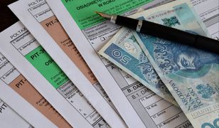 Przegrał ze skarbówką. Musi zapłacić podatek od emerytury po matce