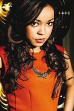 Dionne Bromfield, Voo Voo oraz film o U2 na Europejskich Targach Muzycznych