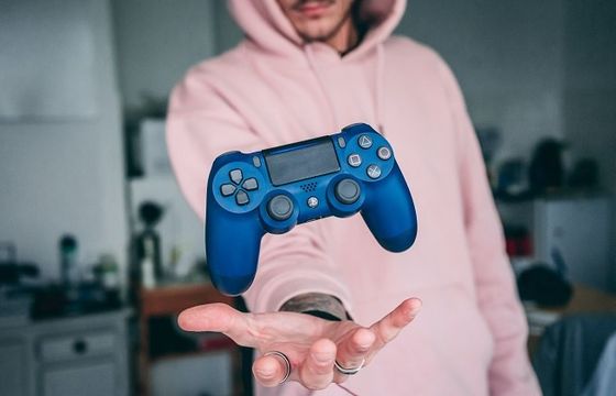 Specjalne gry wideo poprawiają uwagę i pamięć u seniorów