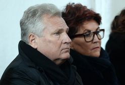 Jolanta i Aleksander Kwaśniewscy żegnają bliską osobę. Poruszająca treść nekrologu