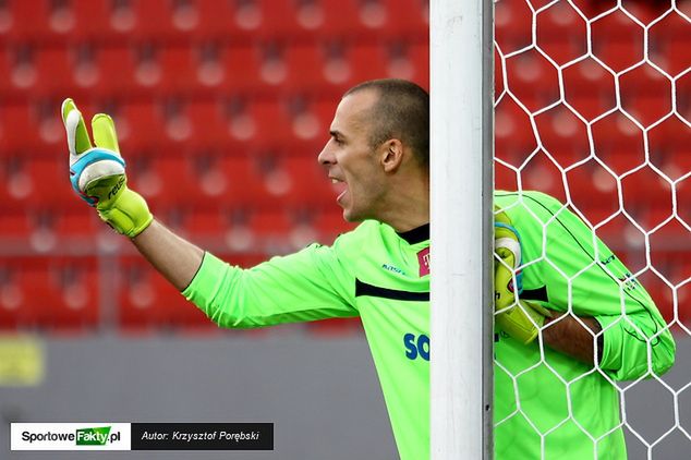 Wojciech Kaczmarek niezdolny do gry jest od dłuższego czasu, ale ma godnego zastępcę