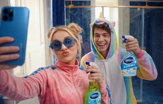 Sidolux odczarowuje wiosenne porządki. Rusza kampania "Dobrze sprząta się razem"