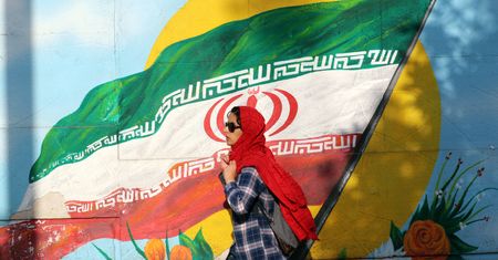 Człowiek Mosadu złapany. Teheran oburzony