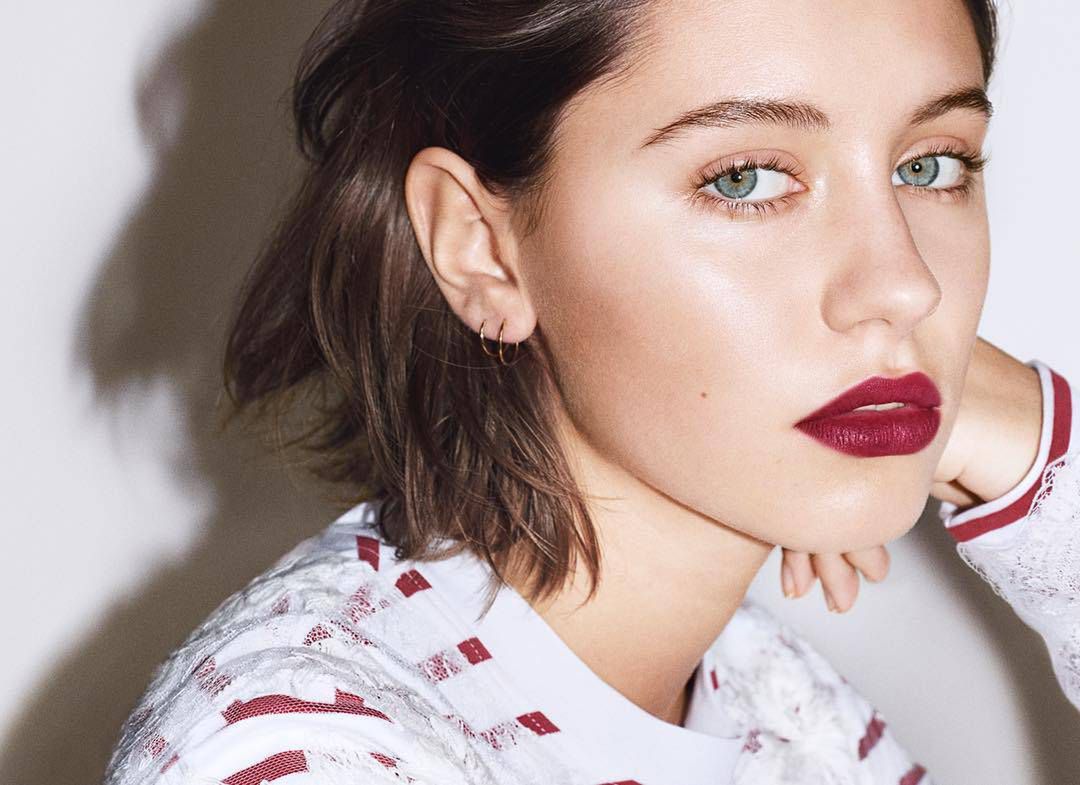 Córka Jude'a Law – Iris Law