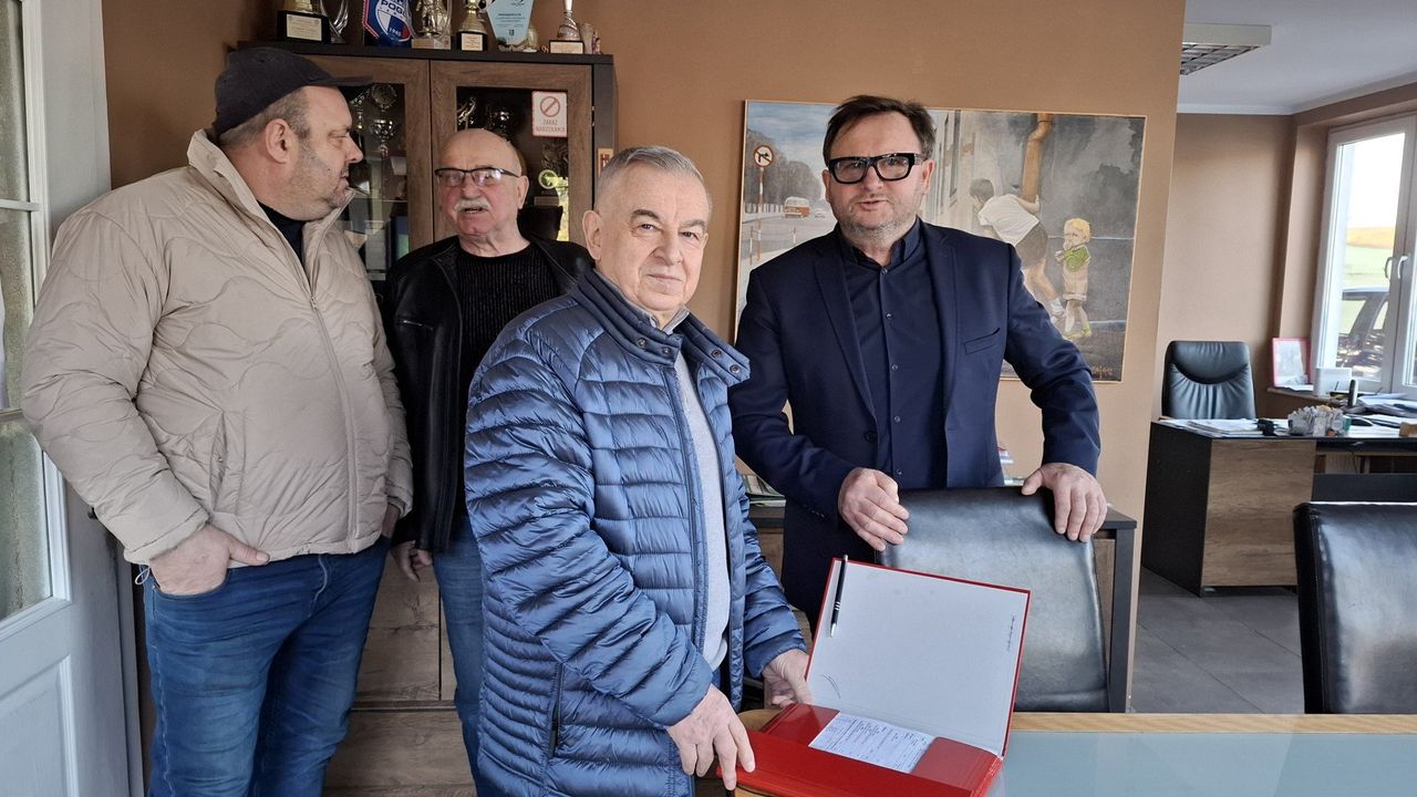 Biegła wojewody dwa razy wyceniała te same działki, zajęte pod budowę S-6. Za drugim razem cena była...trzy razy niższa