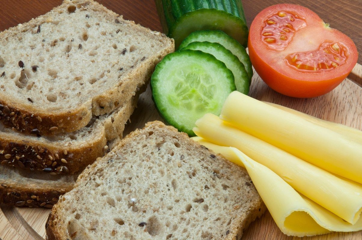 Tych produktów lepiej nie łącz na talerzu. Mogą zamienić się w truciznę