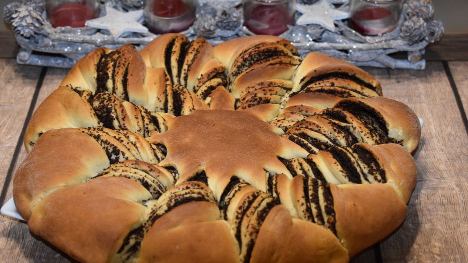 Wieniec drożdżowy z makiem. Jest prostszy niż ci się wydaje