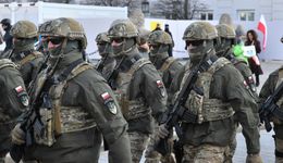 Przeciętne wojskowe emerytury dwa razy wyższe niż te z ZUS. Komu przysługują?