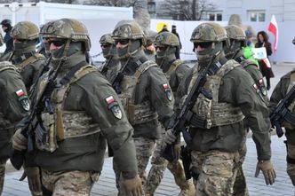 Przeciętne wojskowe emerytury dwa razy wyższe niż te z ZUS. Komu przysługują?