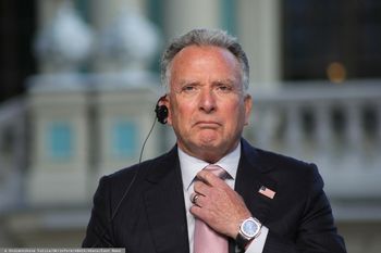 Człowiek Trumpa wylądował w Petersburgu. Spotka się z doradcą Putina