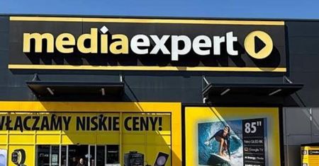 Tylko do końca dnia w Media Expert. Telewizor Samsung ponad 400 zł taniej