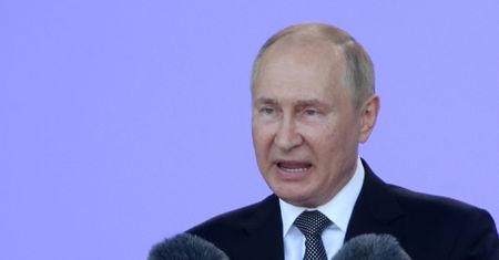 Klęska Rosji w Ukrainie. Tymczasem Putin. Wideo mówi samo za siebie