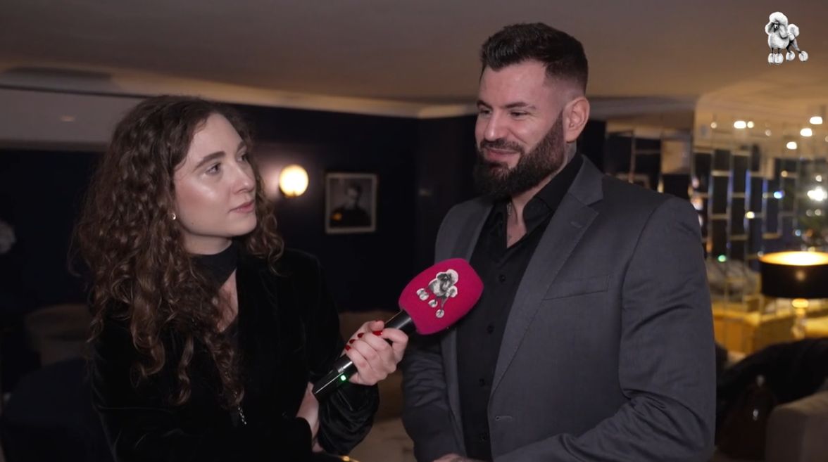 Wojtek Gola podczas rozmowy