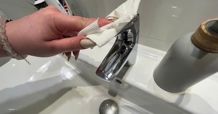Wsmaruj w kran. Zalśni jak nowy, a ty będziesz mieć spokój z czyszczeniem
