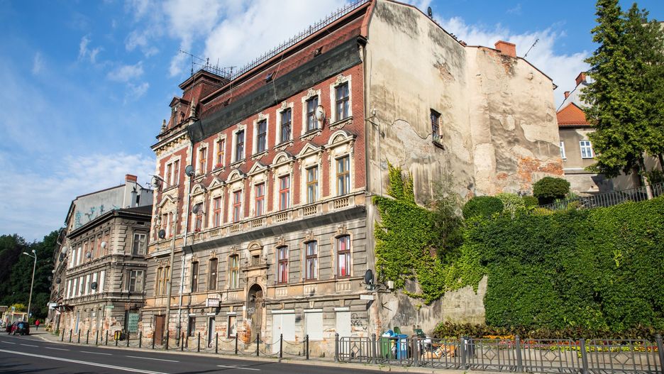 Bielsko-Biała. Cztery zabytkowe kamienice przejdą remont.