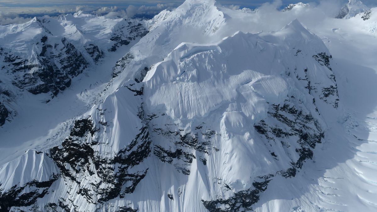 Mountains and glaciers in Denali National Park, near Mt Denali, Alaska.