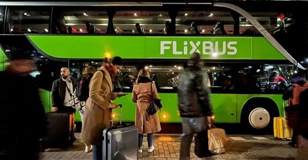 Podejrzana rozmowa we FlixBusie. Wszyscy wyszli z podniesionymi rękami