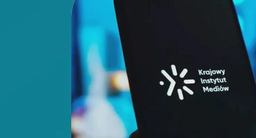 Wielka wyprzedaż w Krajowym Instytucie Mediów. Do kupienia komputery i smartfony