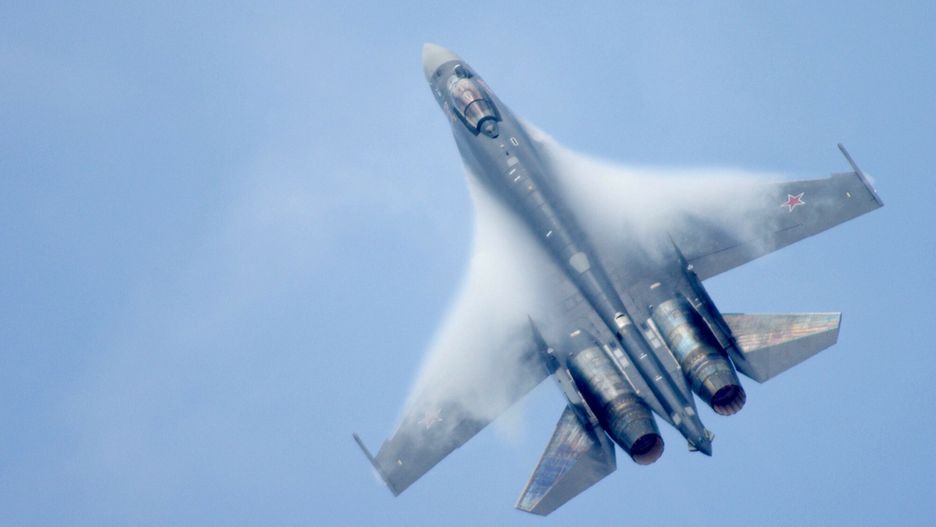 UIG Diverse Sep 2017
The 50th Paris Air Show (Salon international de l'aeronautique et de l'espace, Paris-Le Bourget) on 2013/06/20 Jet plane Sukkoi Su-35 in flight, fighter plane
Fourmy / Andia.fr