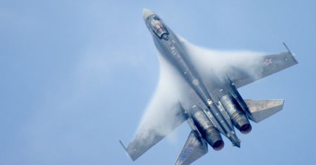 Rosja wysyła myśliwce. Tak spłaca dług za drony