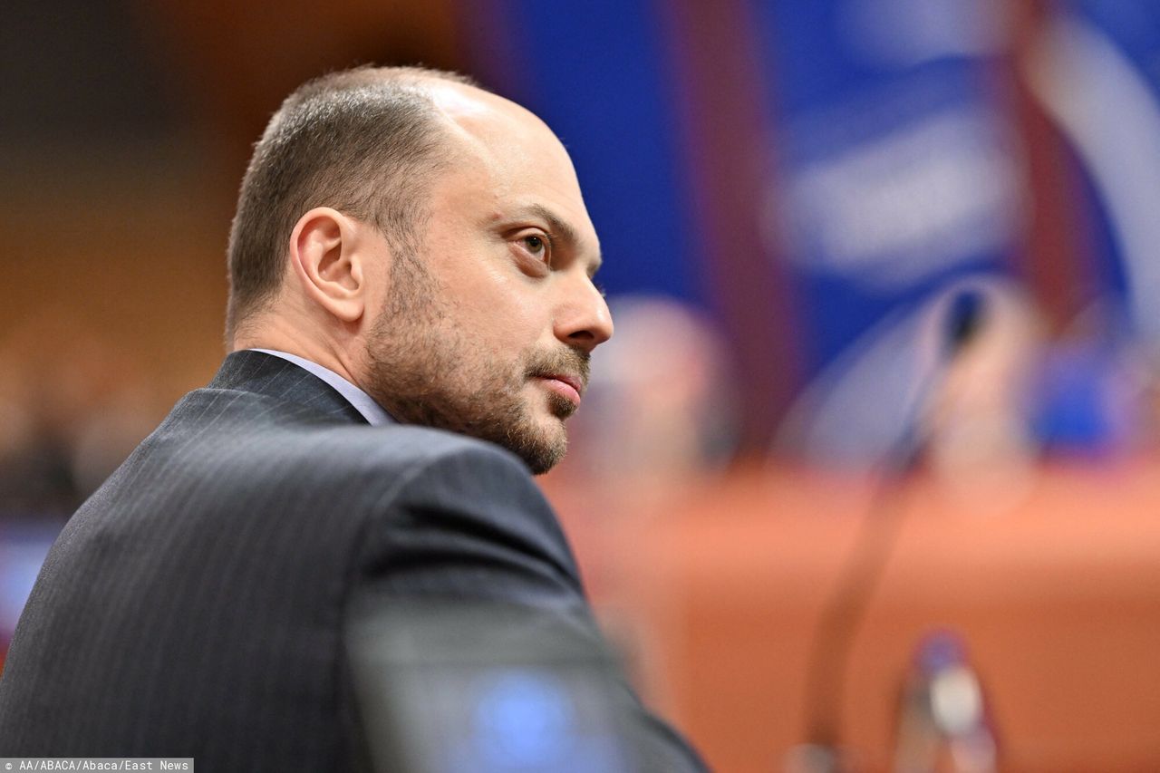 Berlin: Mother of Kremlin critic in hospital. Suspected poisoning.