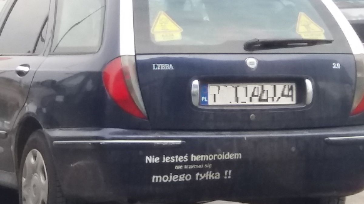 Nietypowy napis zwraca uwagę