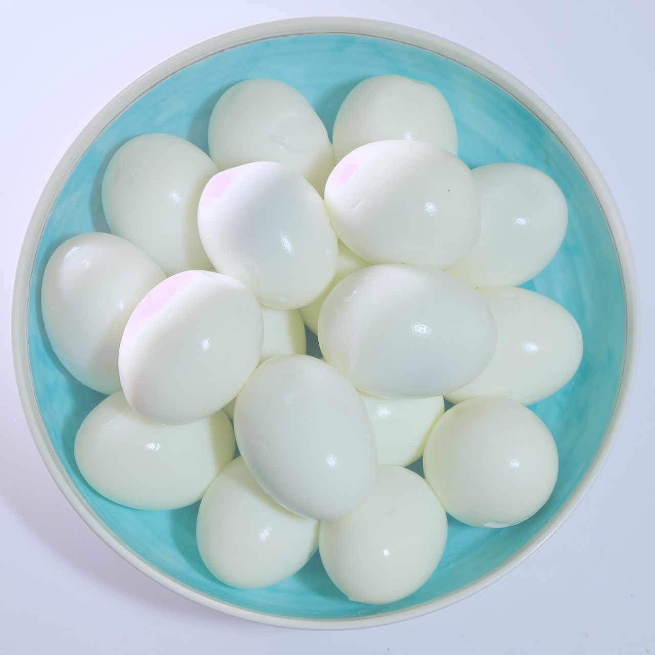 Jak obrać jajka, by zachowały idealny kształt? - Pyszności; Fot. Pixabay
