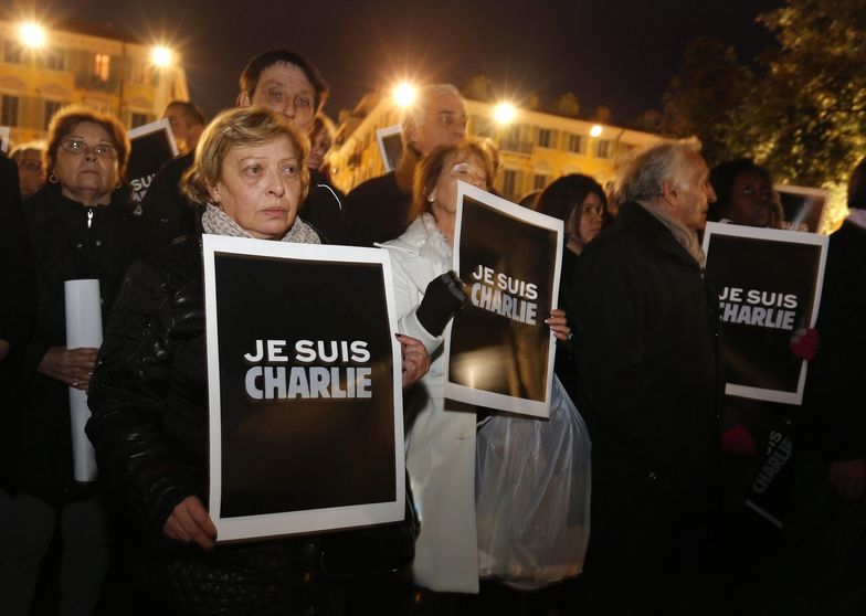 Atak terrorystyczny w Paryżu. Wielotysięczne manifestacje na ulicach miast
