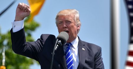 D. Trump: Wysyłanie kart do głosowania doprowadzi do największego oszustwa wyborczego w historii